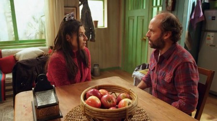 Manolo queda impactado por una posible paternidad