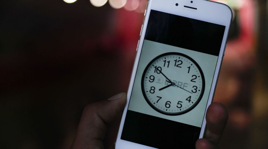 ¡No lo olvides!: Revisa cuándo será el cambio de hora y cómo configurar los celulares