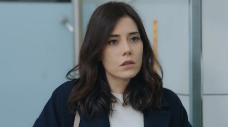 Avance extendido: Asya no podrá salir del país