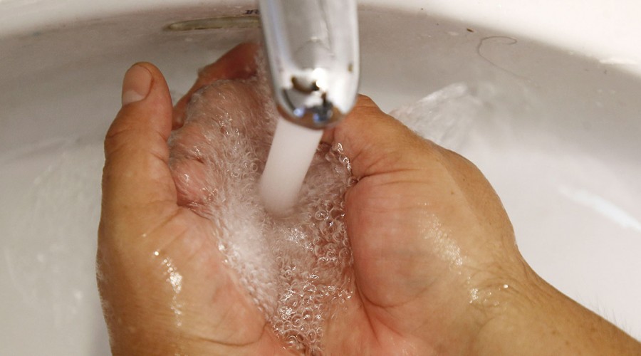 Corte de Agua en la Región Metropolitana: ¿Cómo funcionará el comercio durante este miércoles?