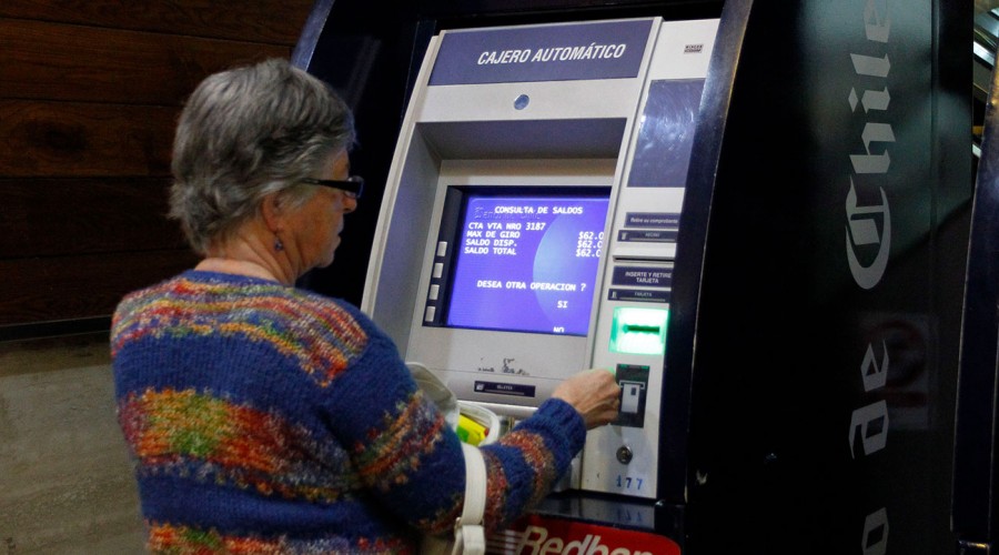 ¡Utiliza solo tu celular!: Cómo sacar dinero de cajeros automáticos con código QR