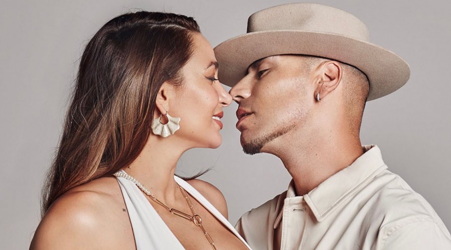 La sexy campaña de Lisandra Silva: La cubana posó junto a su pareja para promocionar su perfume