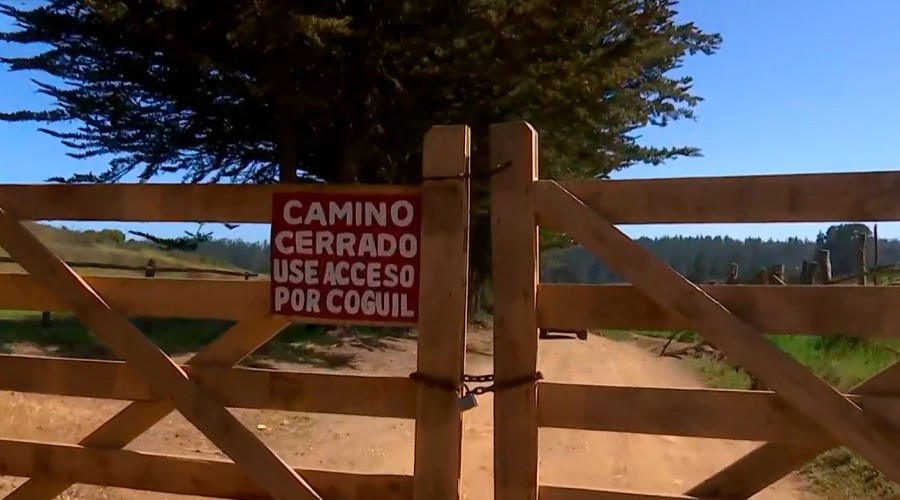 Tensa discusión entre trabajador de fundo y el equipo de Mucho Gusto por cierre de acceso a playa en Pichilemu