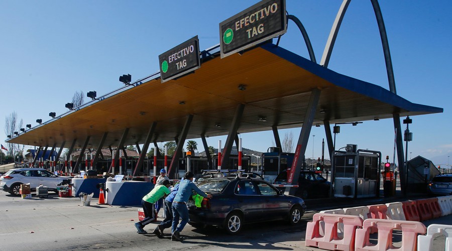 Vuelve el peaje a luca: Conoce en qué tramos y horarios se aplicará este fin de semana largo