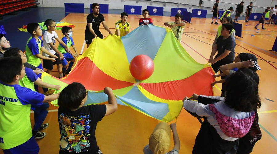 Extienderon el plazo: Así puedes inscribir a tu hijo o hija en los jardines infantiles Junji