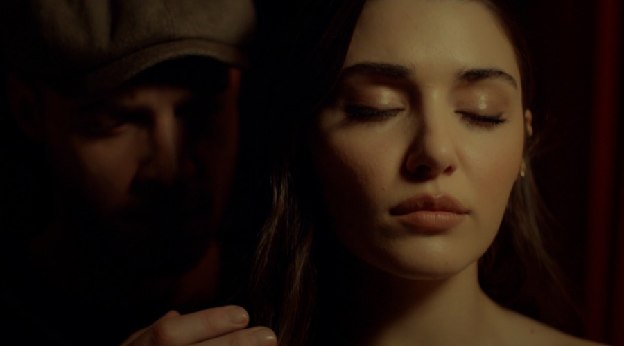 Serkan comienza a recordar a Eda (Capítulo 92 - parte 1)