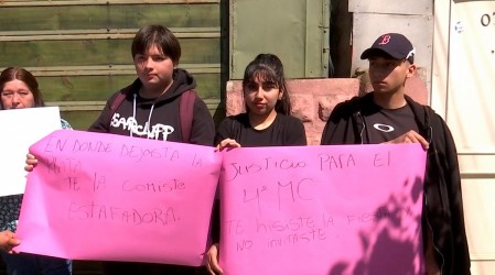 Piden la devolución de $6 millones: Tesorera habría robado dinero de la graduación de alumnos de Quilpué