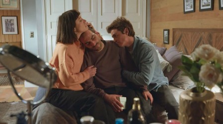 Gabriel y Antonia aacompañan a Mariano - Capítulo 132