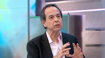 Subsecretario de Previsión Social explica autopréstamo presentado por el Gobierno
