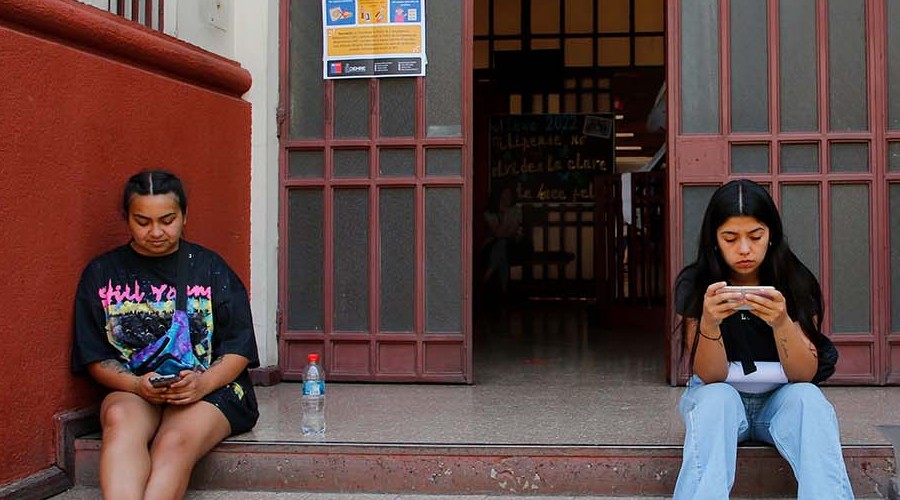 Comenzó la renovación del CAE: Revisa cómo realizarlo y quiénes deben hacerlo