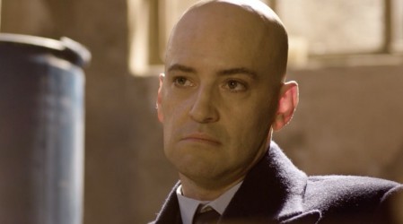 Avance: Herr Braun le pedirá a Pedro acabar con la vida de Sara Levi