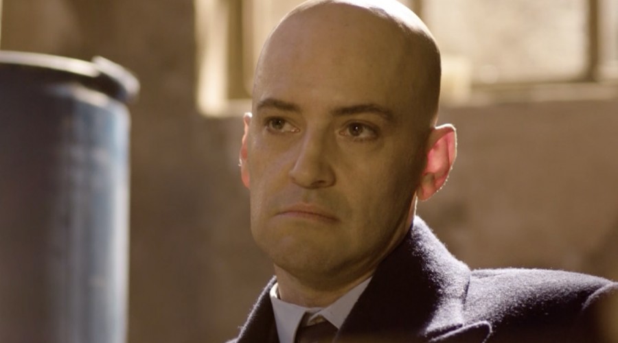 Avance: Herr Braun le pedirá a Pedro acabar con la vida de Sara Levi