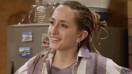 Avance: Tere le pedirá un beso a Lucas