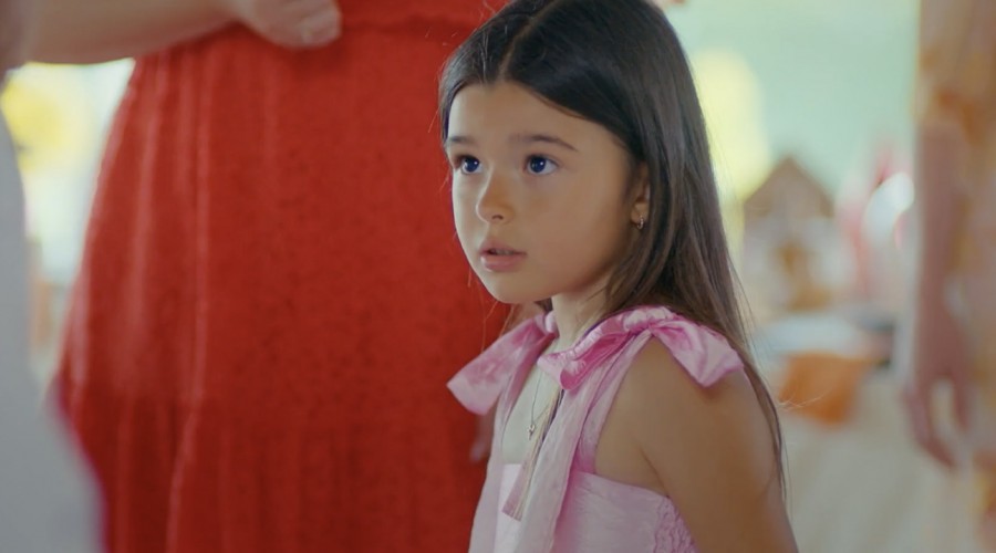 Serkan sorprende a Kiraz (Capítulo 147 - Parte 2)