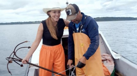 María Paz Jorquiera lo deja todo pescando