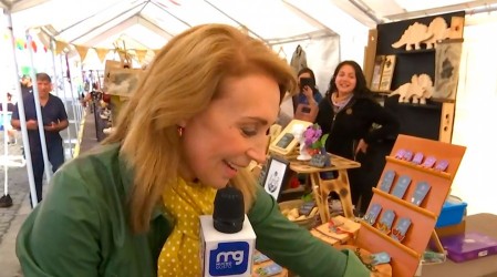 Visitó feria artesanal y se encontró con su primo: La sorpresa que tuvo Karen Doggenweiler en Puerto Varas