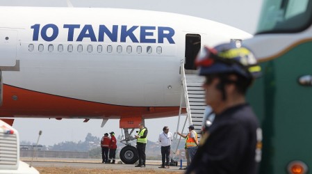 Vuelo del Ten Tanker en Chile: Aeronave despegó para realizar primeras descargas