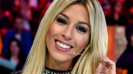 '¿Rubia o morena?': Así se ve Oriana Marzoli con pelo negro y corte melena