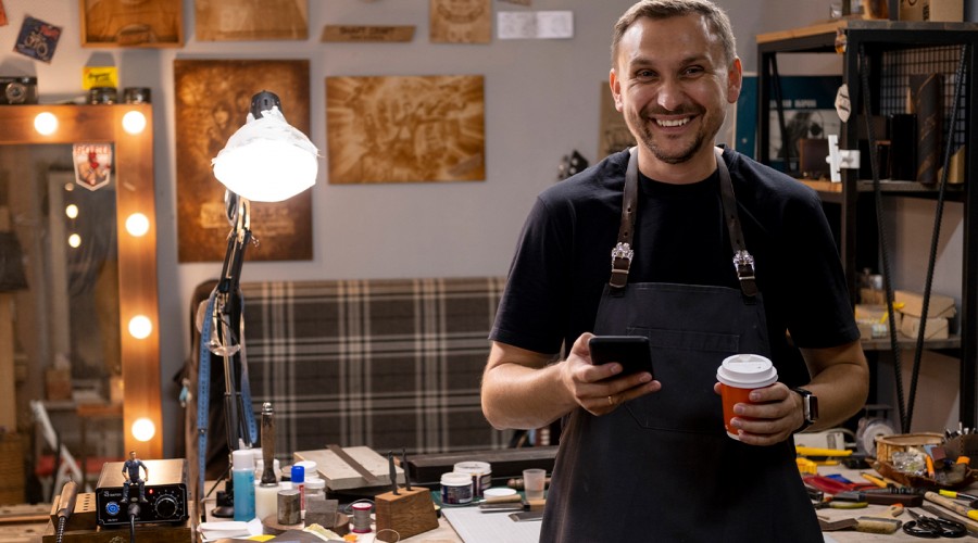 ¿Eres emprendedor y no sabes cómo cobrar? Revisa acá cómo recaudar el dinero de manera simple y segura