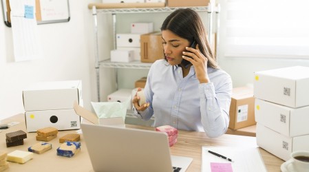 ¿Estás emprendiendo? Lleva tu negocio a todas partes con el nuevo 'Pack Doctora Apoyo' de Transbank