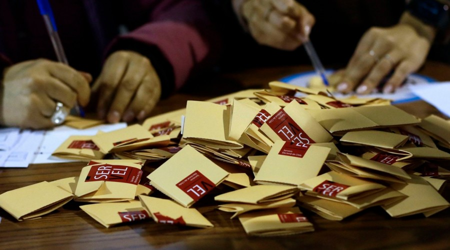 Servel publicó el padrón definitivo: Revisa si estás habilitado para la elección del Consejo Constitucional Servel publicó el padrón definitivo: Revisa si estás habilitado para la elección del Consejo Constitucional