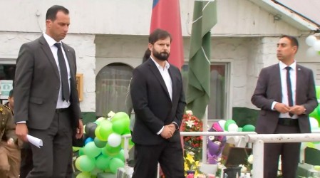 "Vamos a seguir entregando todo el apoyo": Presidente Boric se reunió con familiares de Rita Olivares