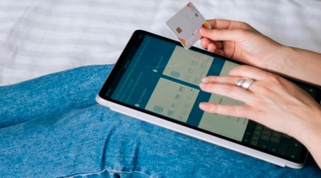 'Incentiva el ahorro': Santander lanza nueva cuenta vista masiva de costo cero que genera intereses