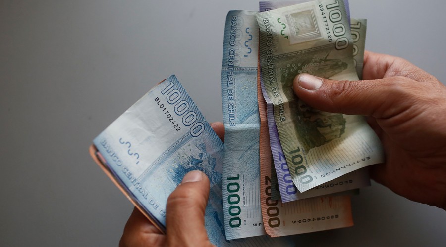 Bonos para familias: Revisa todos los beneficios que reciben durante abril Bonos para familias: Revisa todos los beneficios que reciben durante abril