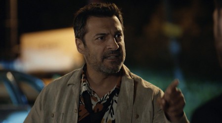 Efe estará involucrado en un confuso incidente: Revisa un adelanto del capítulo de Secretos del Matrimonio