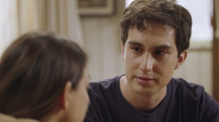 "Estudia y distraerás la mente": Fans critican sufrimiento de Benjamín por Candelaria