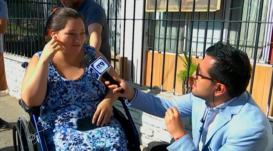 Madre embarazada fue víctima de 'bala loca' y ahora deberá pasar un año en silla de ruedas