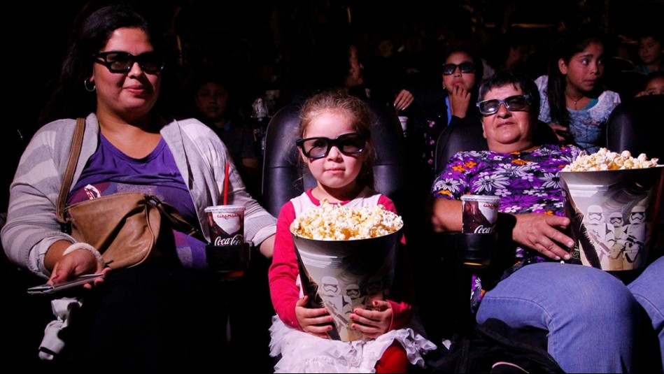 Día del Cine tendrá descuentos en salas normales y premium: Conoce las cadenas que participan