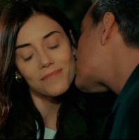 ¿Sabías que casi no hay besos en las teleseries turcas?: Descubre las razones
