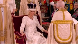 La reina consorte Camila fue coronada: La esposa del rey Carlos III se mostró sonriente en la ceremonia