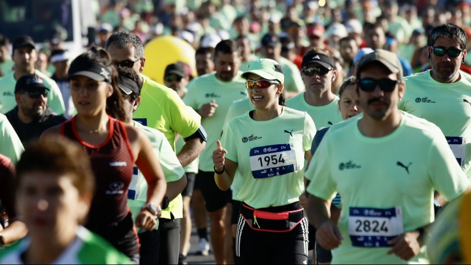 Maratón de Santiago: Conoce los desvíos y cortes de tránsito que se realizarán este domingo