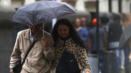 Jaime Leyton revela pronóstico de lluvias y bajas temperaturas en la capital