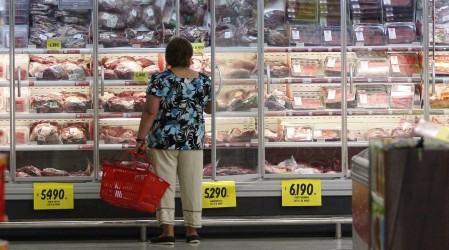 Feriado del 21 de mayo: ¿Cómo funcionarán los supermercados?