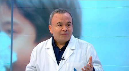 Habla médico por alta demanda de certificados médicos en colegios