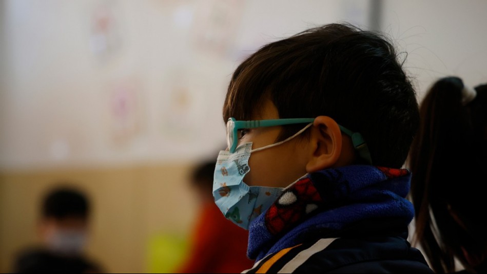 Minsal decretó usó obligatorio de mascarillas a estudiantes mayores de 5 años en los colegios