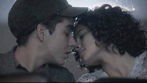 Inés tendrá un romántico encuentro con Carlos en el próximo capítulo de Éramos seis Inés tendrá un romántico encuentro con Carlos en el próximo capítulo de Éramos seis