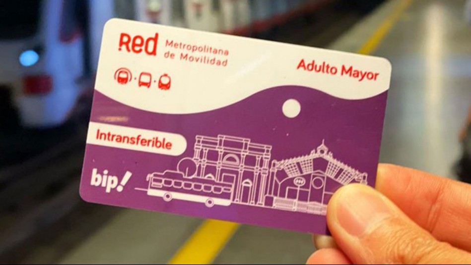 Usa el transporte a mitad de precio: Te contamos cómo obtener la Tarjeta bip! para adultos mayores