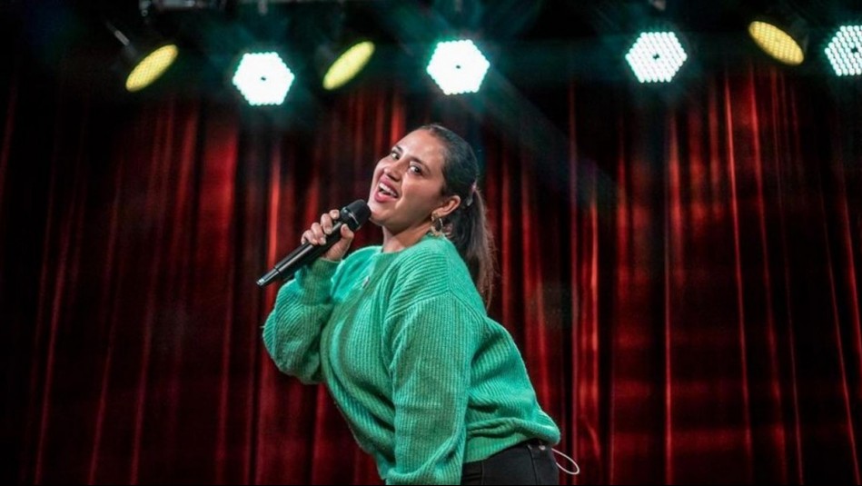 Con un top de lentejuelas y un ceñido pantalón: El increíble look de Pamela Leiva para su show en Curicó