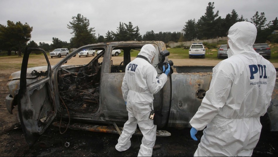 Tras brutal golpiza y asalto: Vehículo robado al alcalde de Zapallar apareció quemado en Reñaca