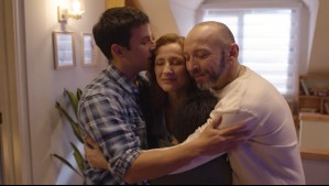 Sole celebra junto a su familia las buenas noticias de la tienda en Como La Vida Misma