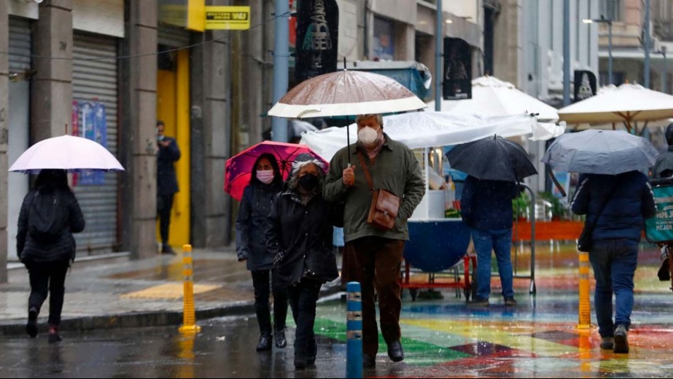 ¡A prepararse! Jaime Leyton anunció cuándo y cuántos milímetros de lluvia caerán en Santiago