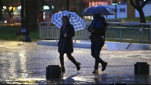 ¿A qué hora termina de llover?: Entregan pronóstico para Santiago durante este miércoles