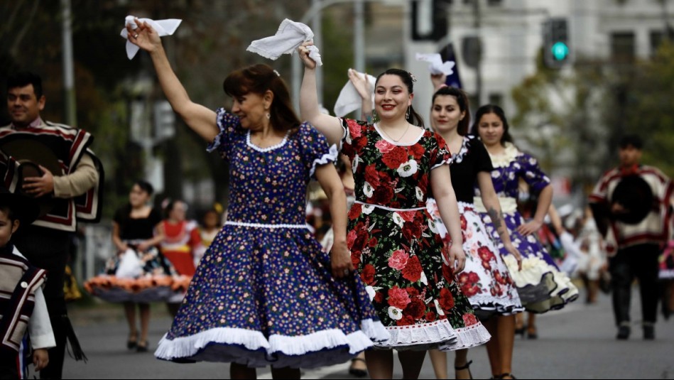 ¿Otro feriado para Fiestas Patrias? Revisa qué comunas tendrían el 20 de septiembre como día festivo