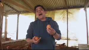 Fernando Godoy tuvo un bochornoso episodio recolectando huevos en Bajo el Mismo Techo