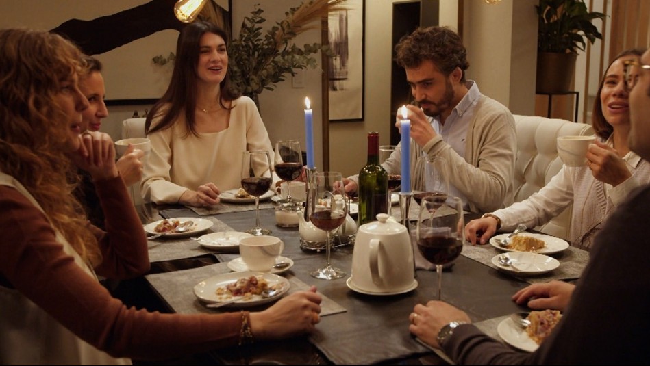 Generación 98' - Capítulo 44: La acontecida cena en casa de Javiera y Gonzalo Generación 98' - Capítulo 44: La acontecida cena en casa de Javiera y Gonzalo