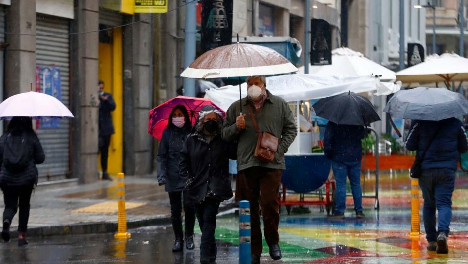 Confirman lluvias en Santiago: ¿Qué días caerán precipitaciones en la capital?